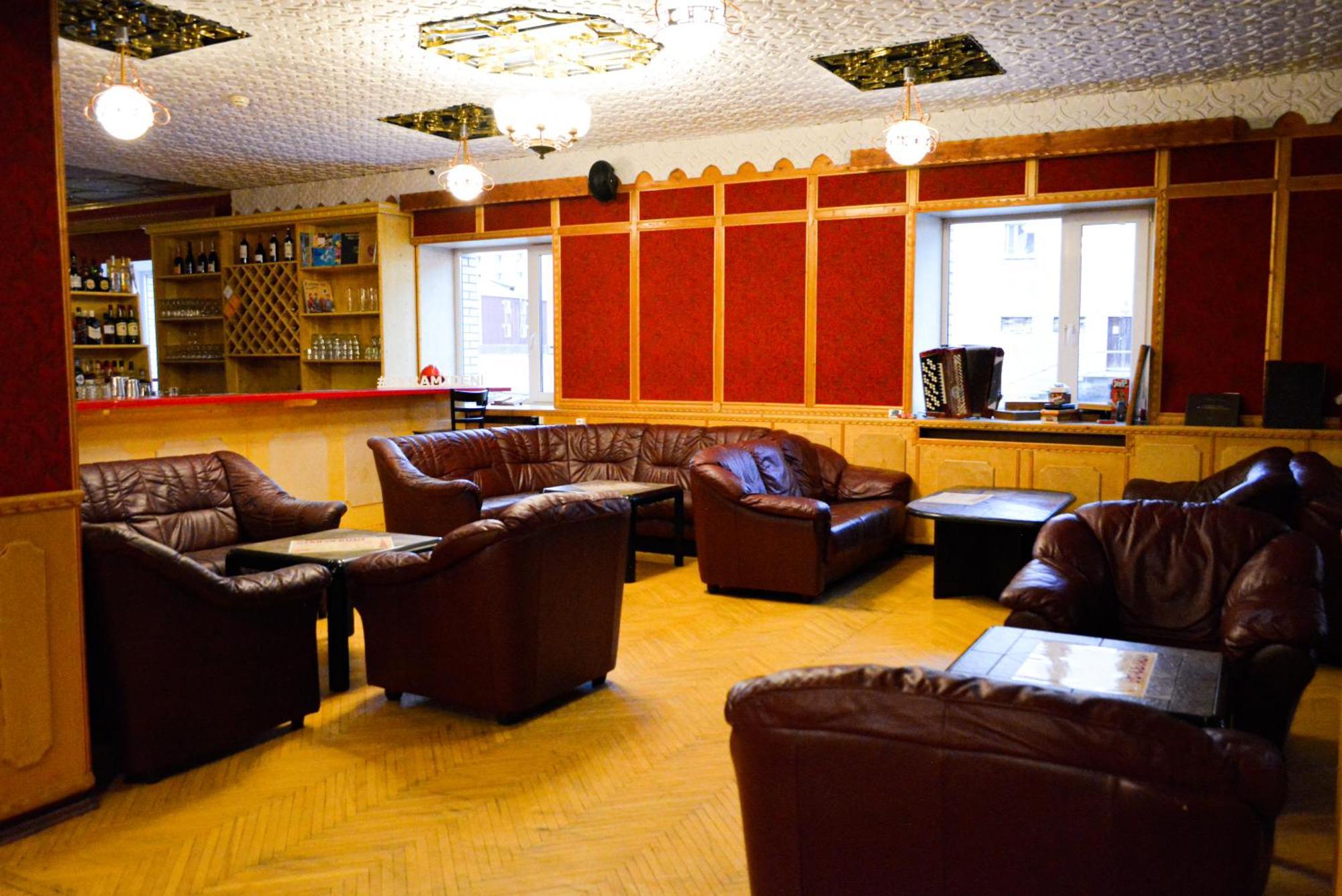 Hotel Pyramiden Exterior foto